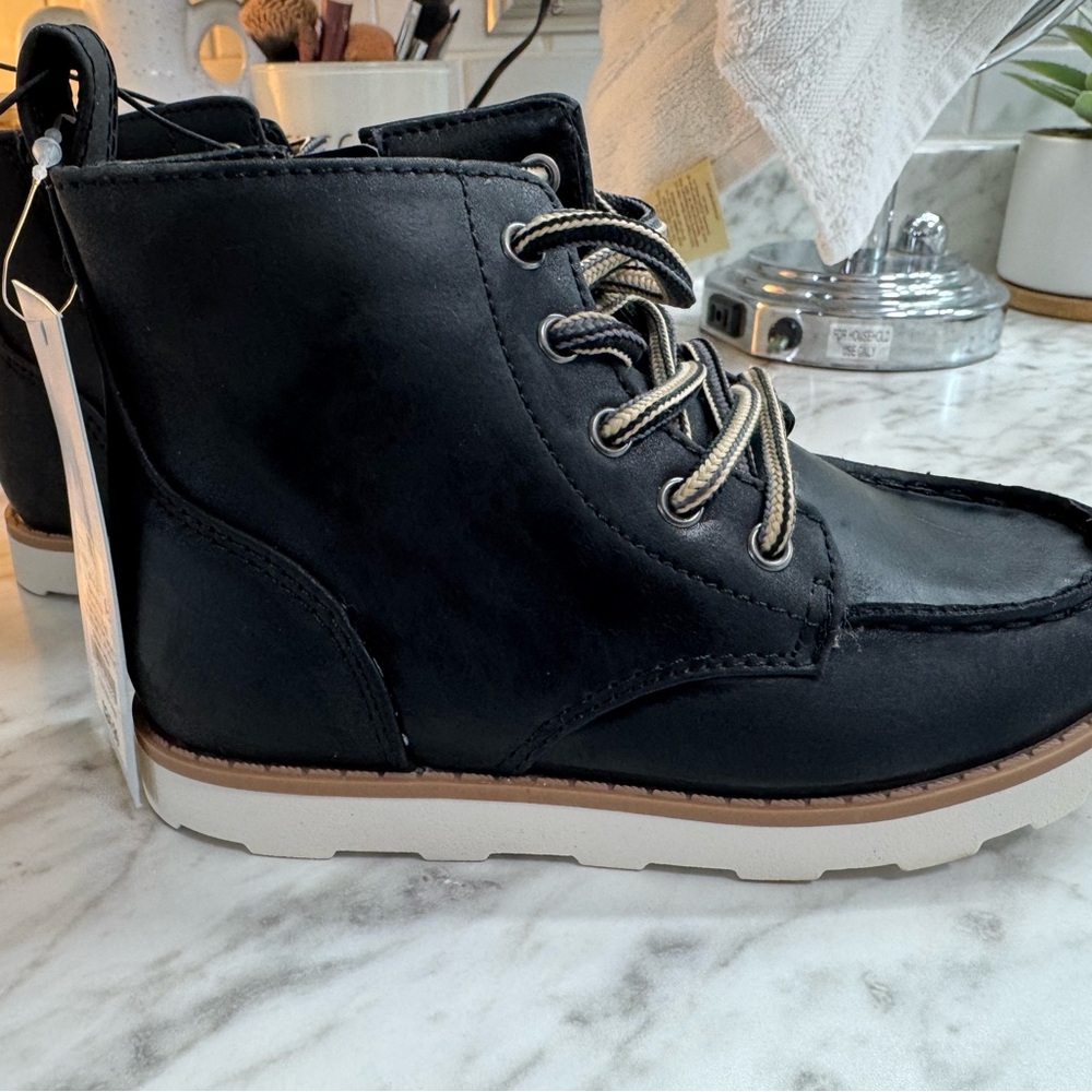 Cat & Jack Black Lace-Up Kids Ankle Boots with White Sole